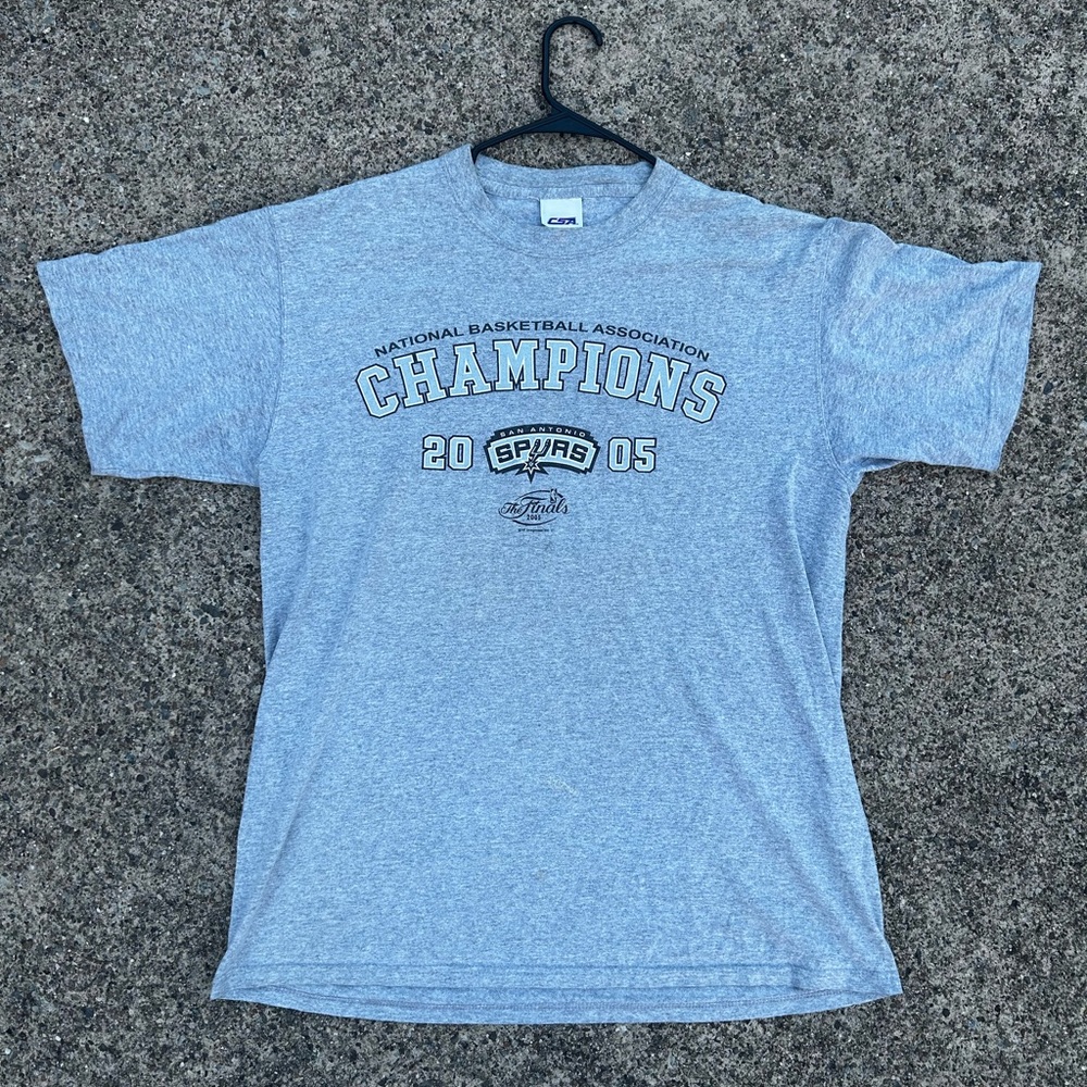 Vintage San Antonio Spurs 2005 Championship Shirt